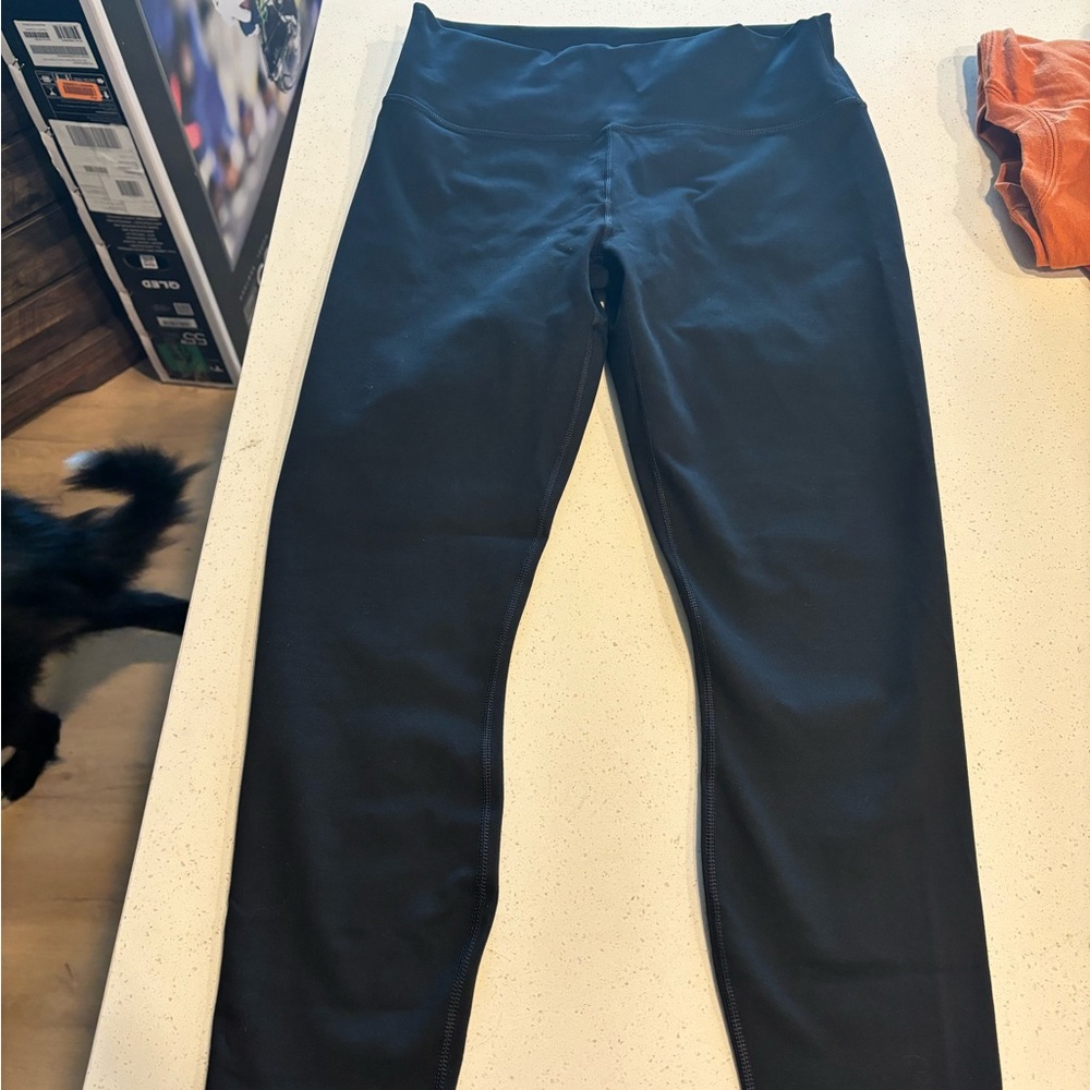 7/8 power hold Fabletics leggings